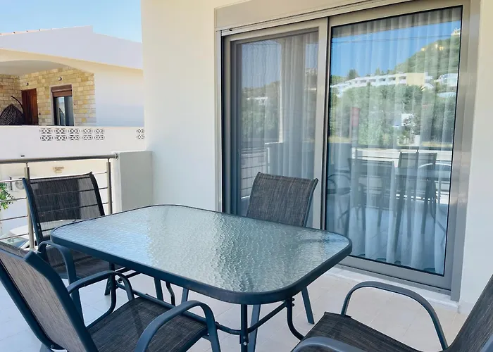 Anastasia House * أفانتو