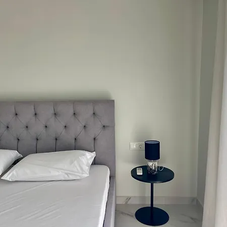 Anastasia House 阿凡投